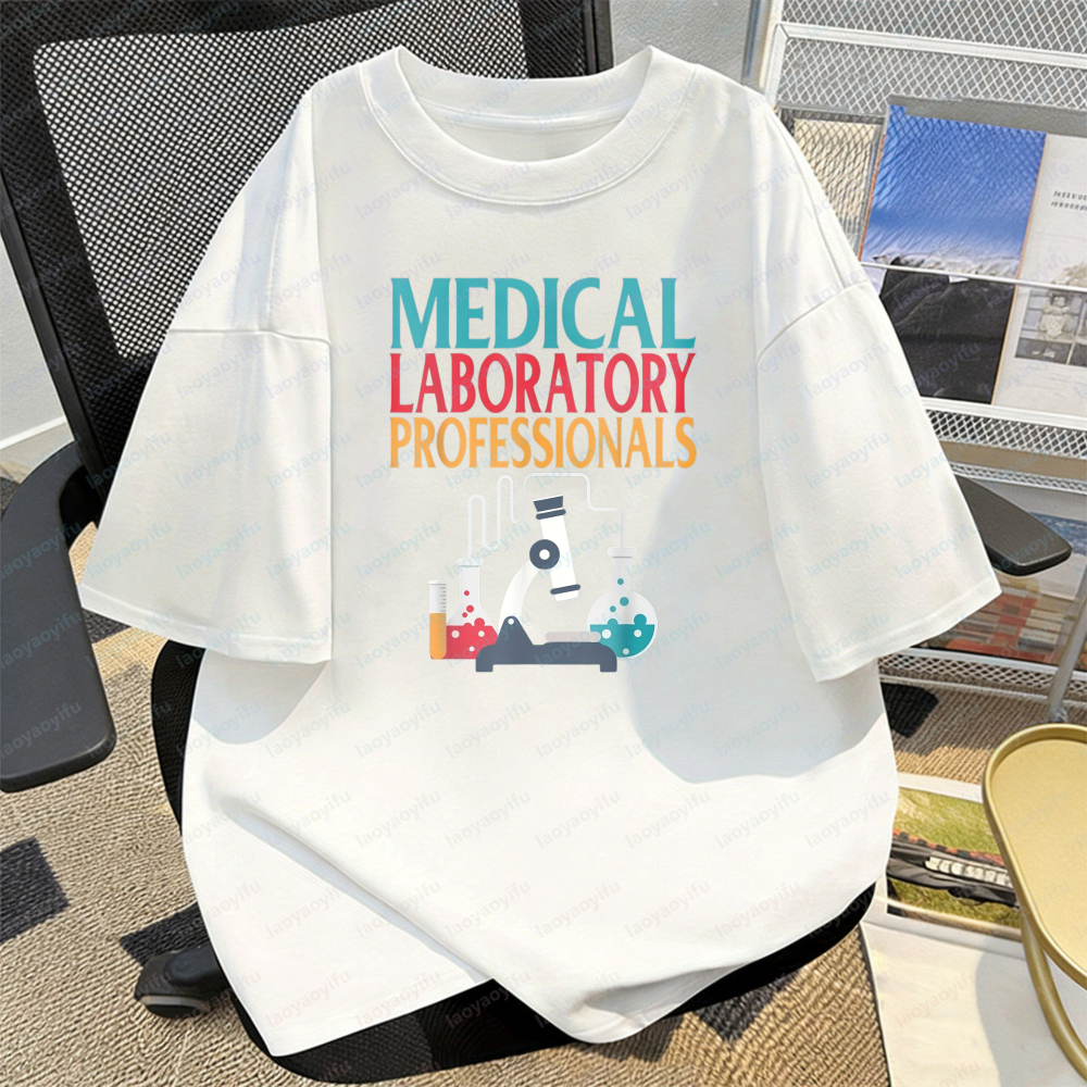 Medical Laboratory Professiona - Medical Lab Graphics のレビューと価格
