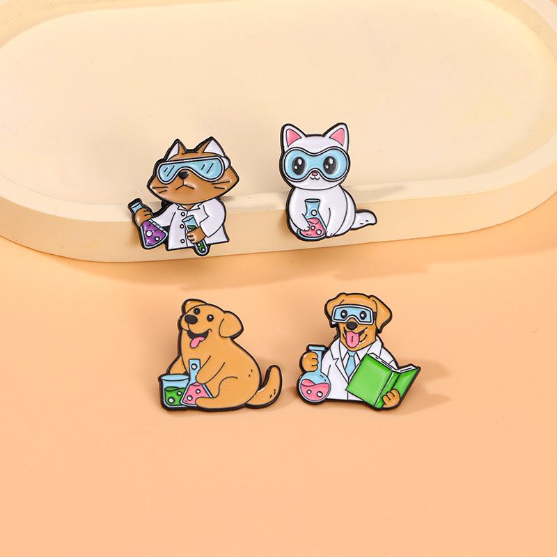 Creative Science Brooch Chemis - Medical Lab Microscope のレビューと価格