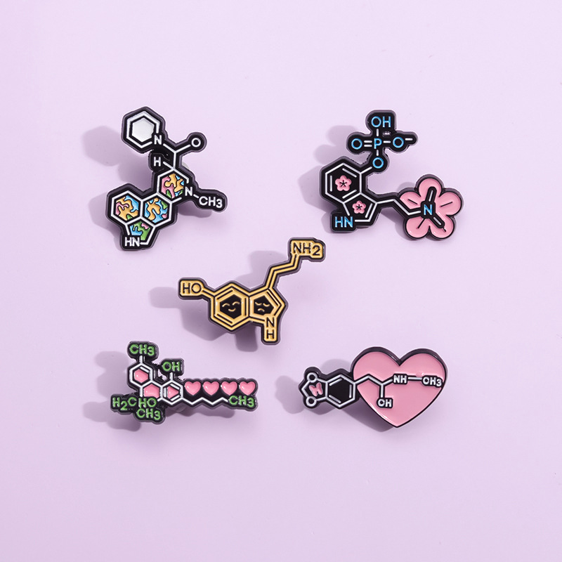 Creative Science Brooch Chemis - Medical Lab Microscope のレビューと価格